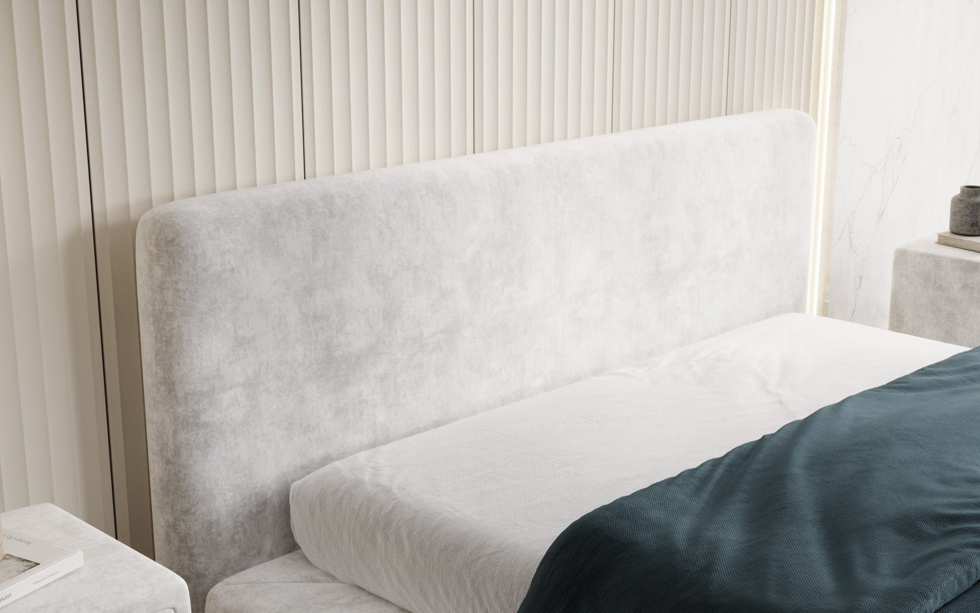 Designer upholstered bed Yumi in velvet