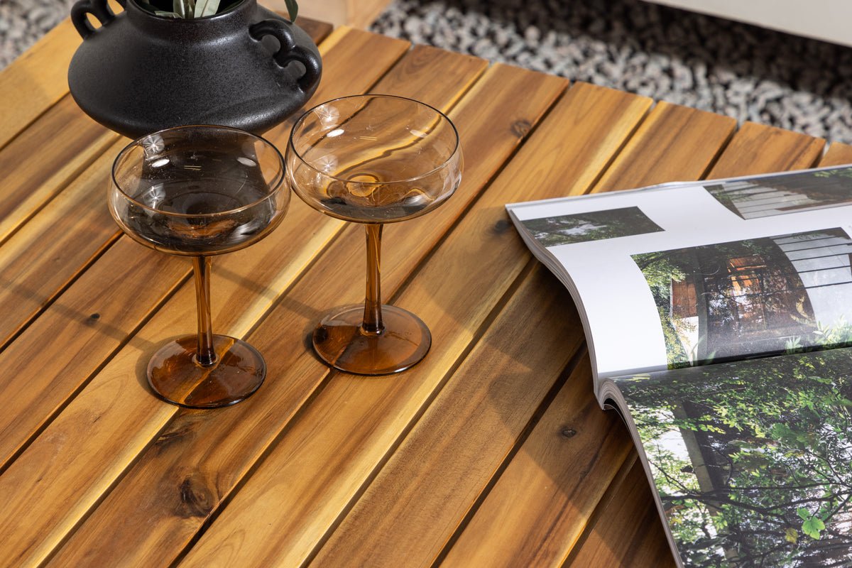 Garten Couchtisch Berit - Mit Tischplatte aus Akazie in Natur-Optik