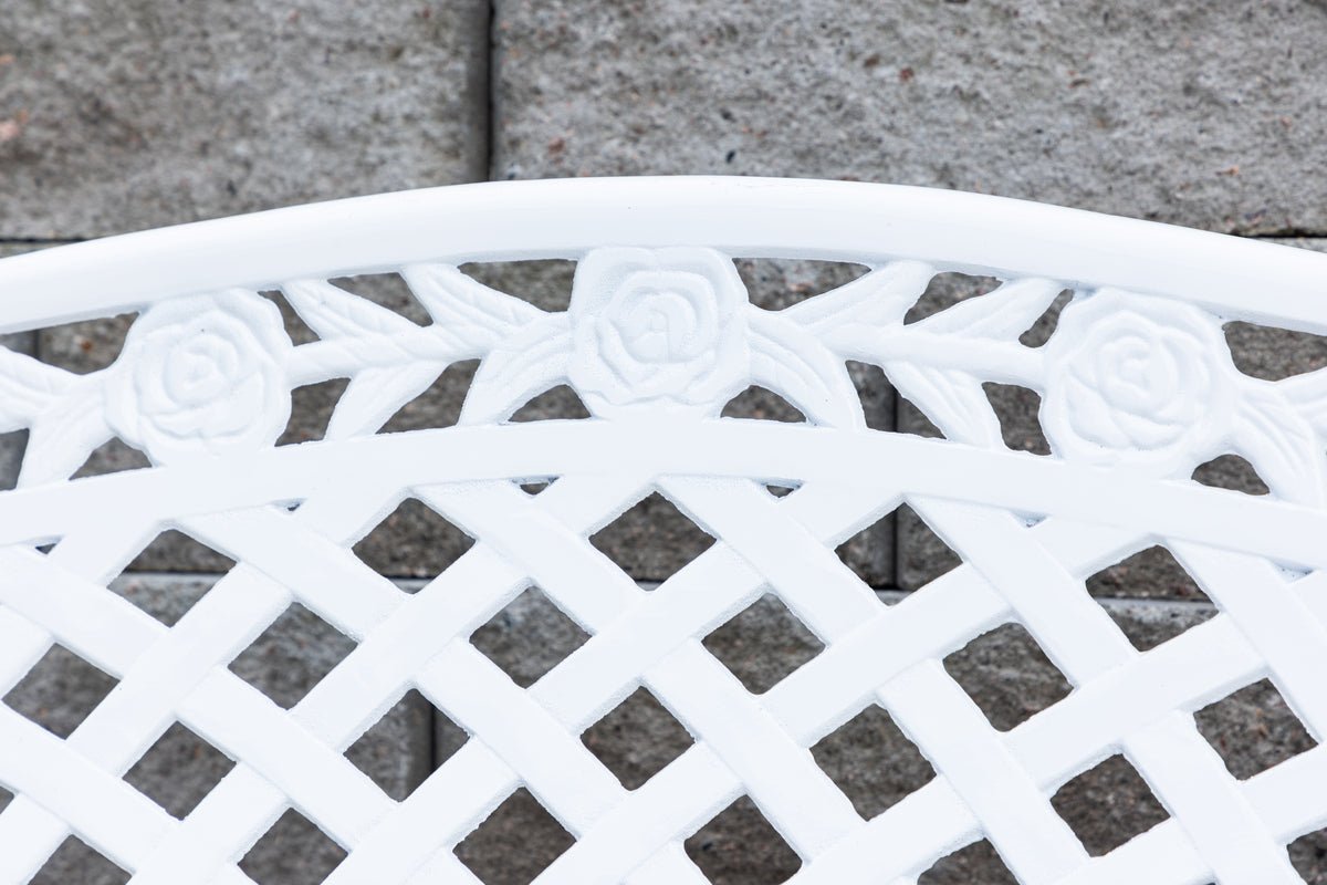 Gartenbank Adria - aus weißer witterungsbeständiger Aluminiumkonstruktion