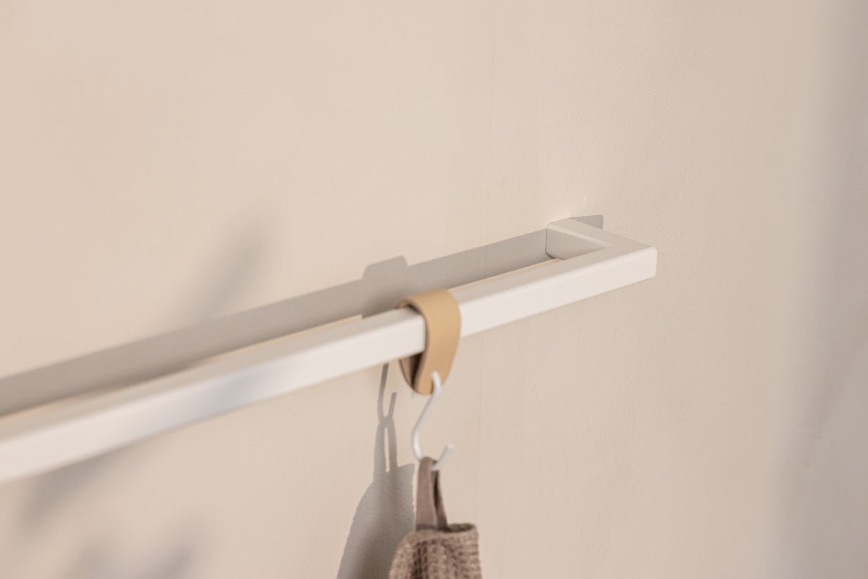 Handtuchhalter Vana – minimalistisch, rund oder eckig, drei Breiten