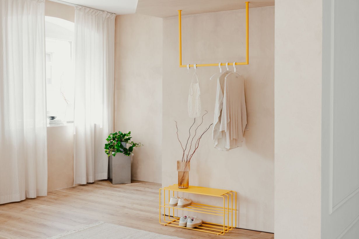 Shoe rack Neva – metal shelf with loft flair in many colors