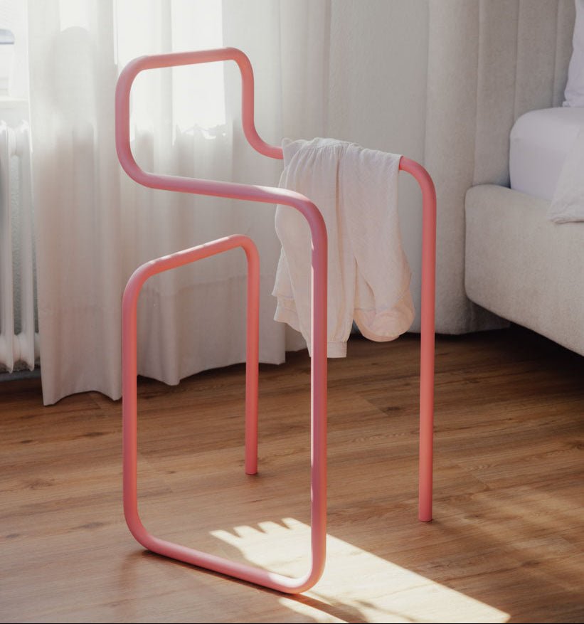 Wardrobe James – Minimalist valet stand in chair design