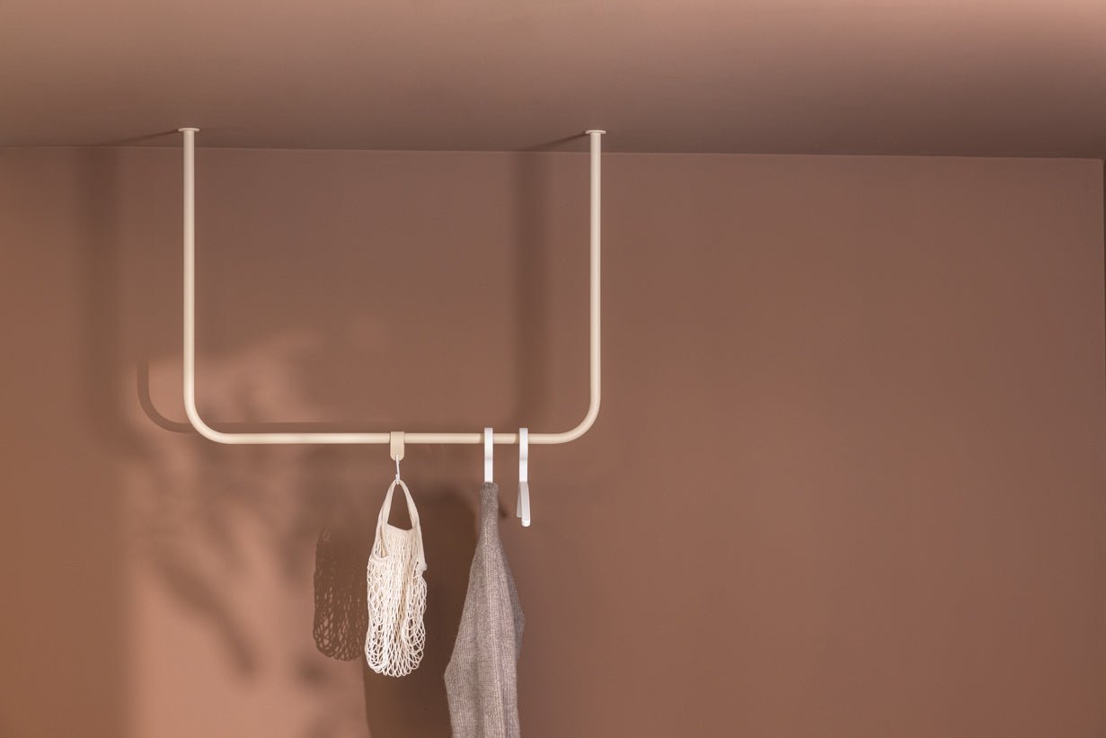Wardrobe/Clothes Rail Enio – Rounded Design with Ceiling Mounting