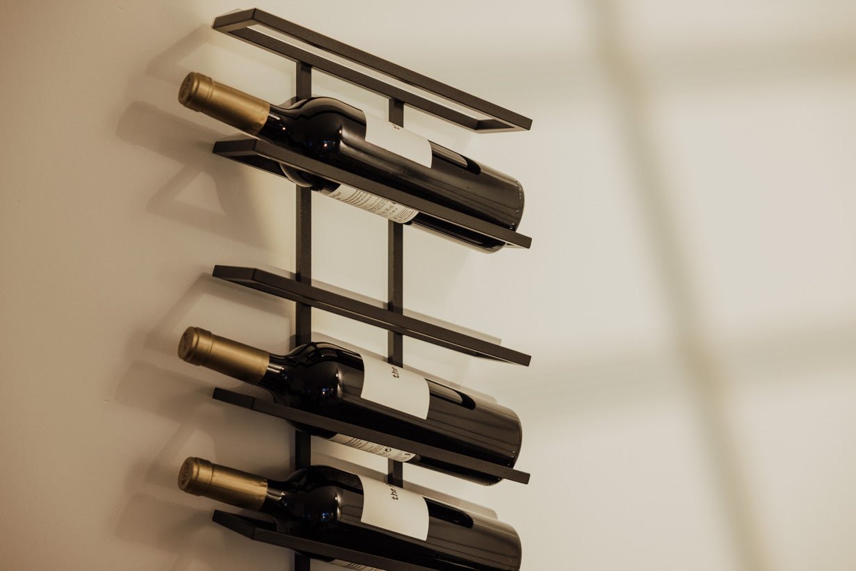 Wine Rack Vinia – Wall Shelf Made of Metal for Stylish Wine Storage