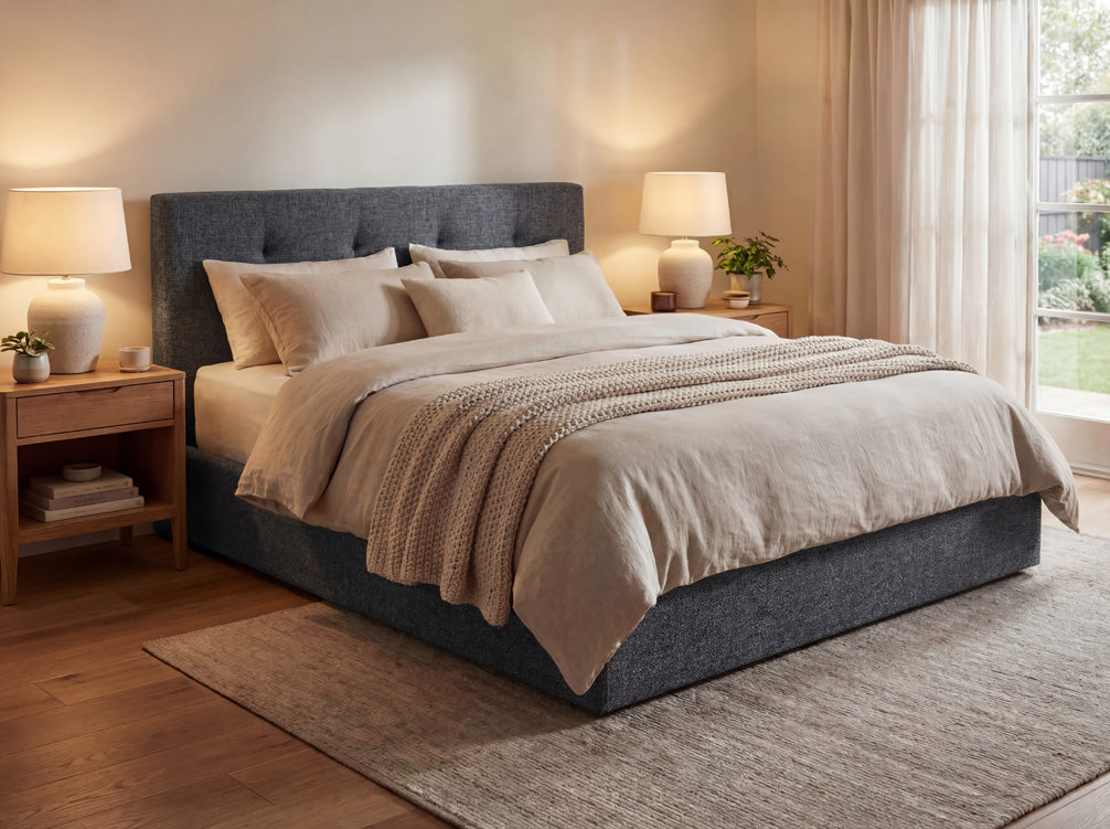 Designer Polsterbett Alva in Samt mit Stauraum