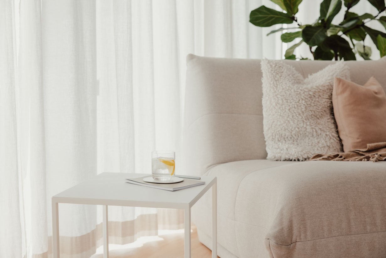 Couchtisch/Beistelltisch Soli X – Minimalistisches Design aus Stahlblech & Metall