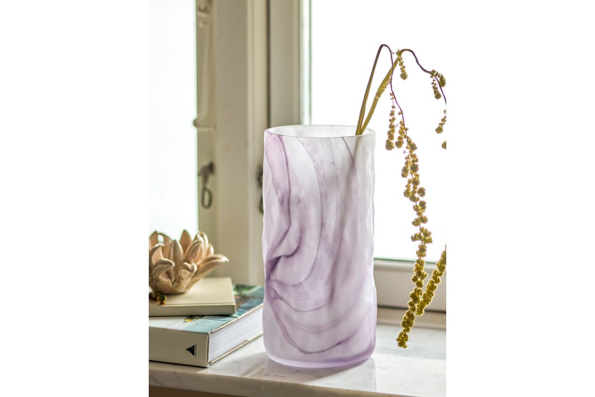 Vase "Lunava" – Violet Glass