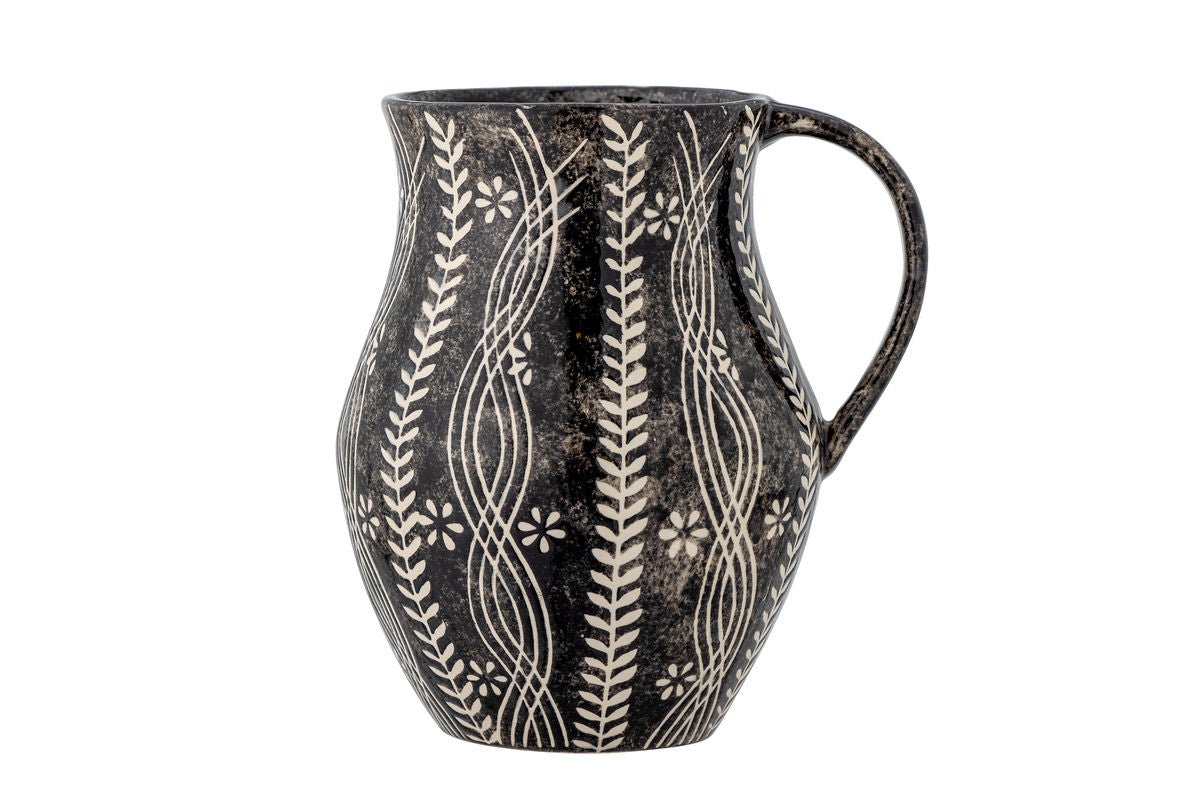 Krug Naira – hand-painted stoneware in Black