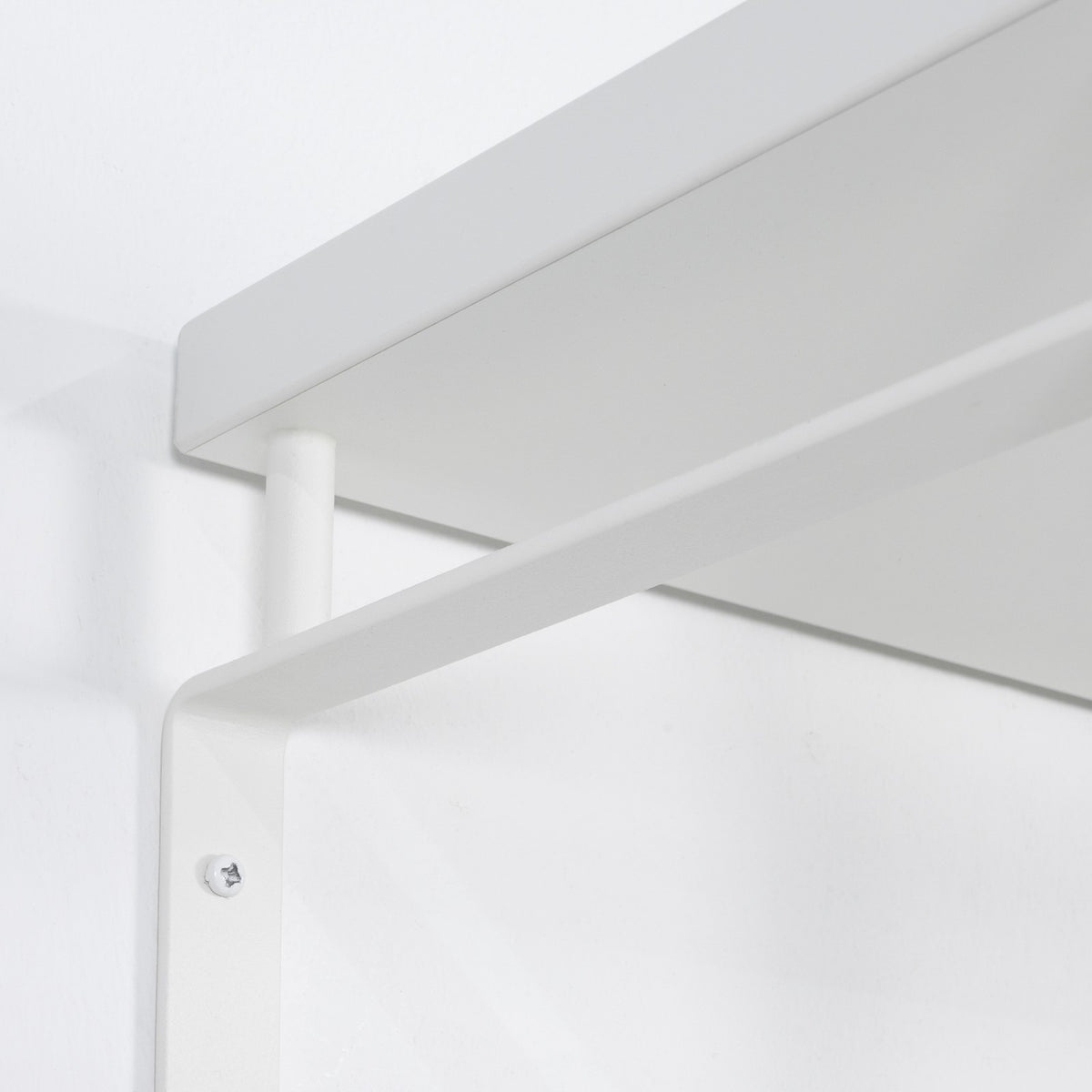 Designer Wandgarderobe Malvi