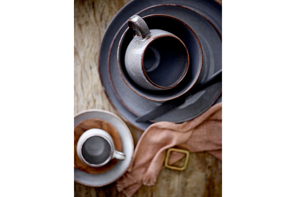 Plate Liora – made of stoneware