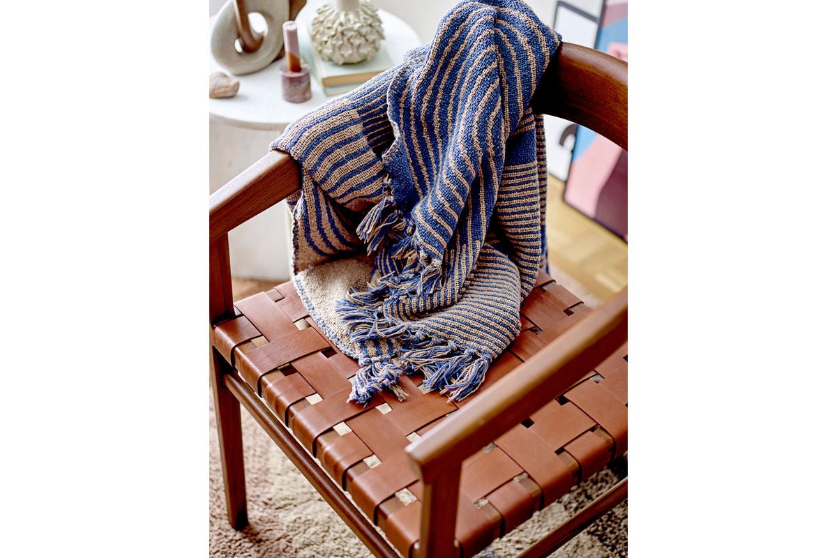 Throw Blanket Nalu – Blue, made from recycled cotton