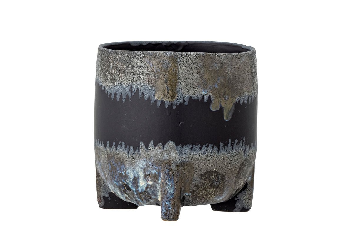 Flower Pot Briska – made of black stoneware