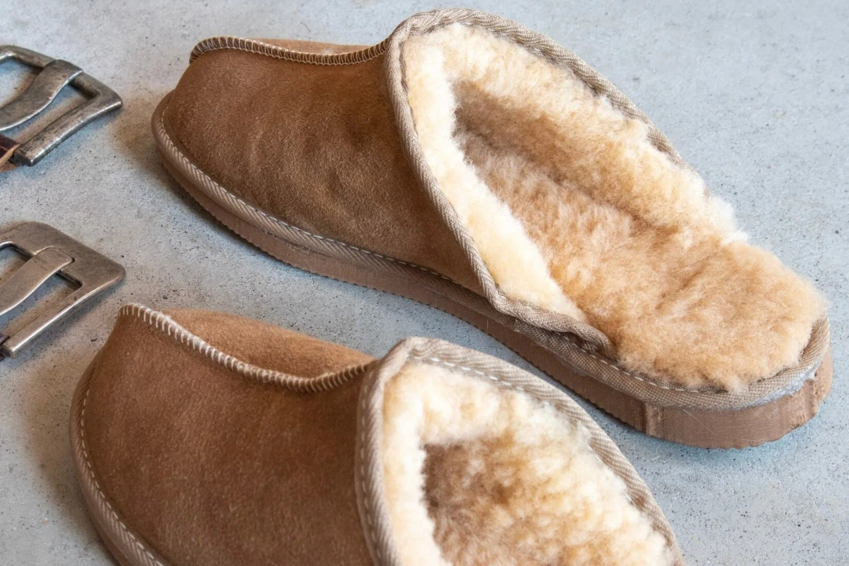 Sheepskin Men's Slippers Aven – Genuine Sheepskin in Camel